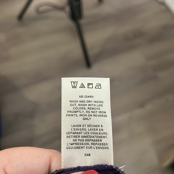 Van Heusen Purple Paisley Print Half Sleeves Top Size Small - Picture 7 of 8